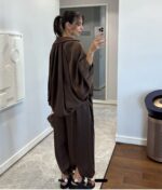Brown satin effect two-piece set - Image 2