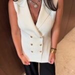 Sleeveless double breasted vest