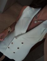 Sleeveless double breasted vest - Image 2