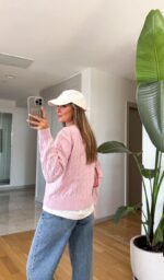 Light Pink cable -knit sweater - Image 2