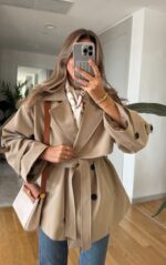 Chic belted short trench coat