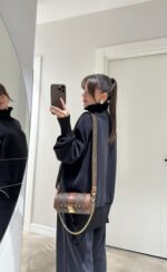 Black relaxed-fit turtle neck sweater and wide-leg pants set - Image 2