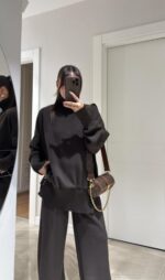 Brown relaxed-fit turtle neck sweater and wide-leg pants set - Image 3