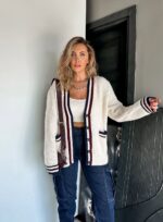 Cream knit cardigan with striped trim and front pockets - Image 2