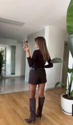 Brown skort with black belt - Image 3