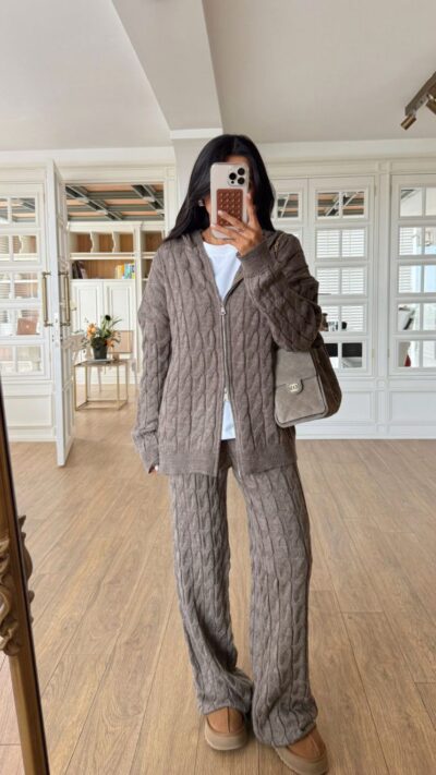 Soft cable-knit set with zip sweater and wide leg pants