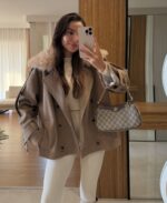 Greige wool coat with fur collar