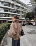 Brown jacket with fur collar - Image 2