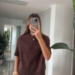 Brown short-sleeve sweater