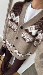 oversized cardigan with geometric patterns in warm brown tones - Image 2