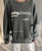 Grey oversized sweatshirt - Image 4