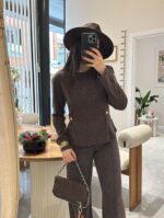 Brown 2 piece set - Image 2