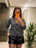 Grey sweater with beaded bow buttons