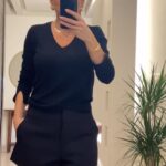 Black vneck basic knit sweater