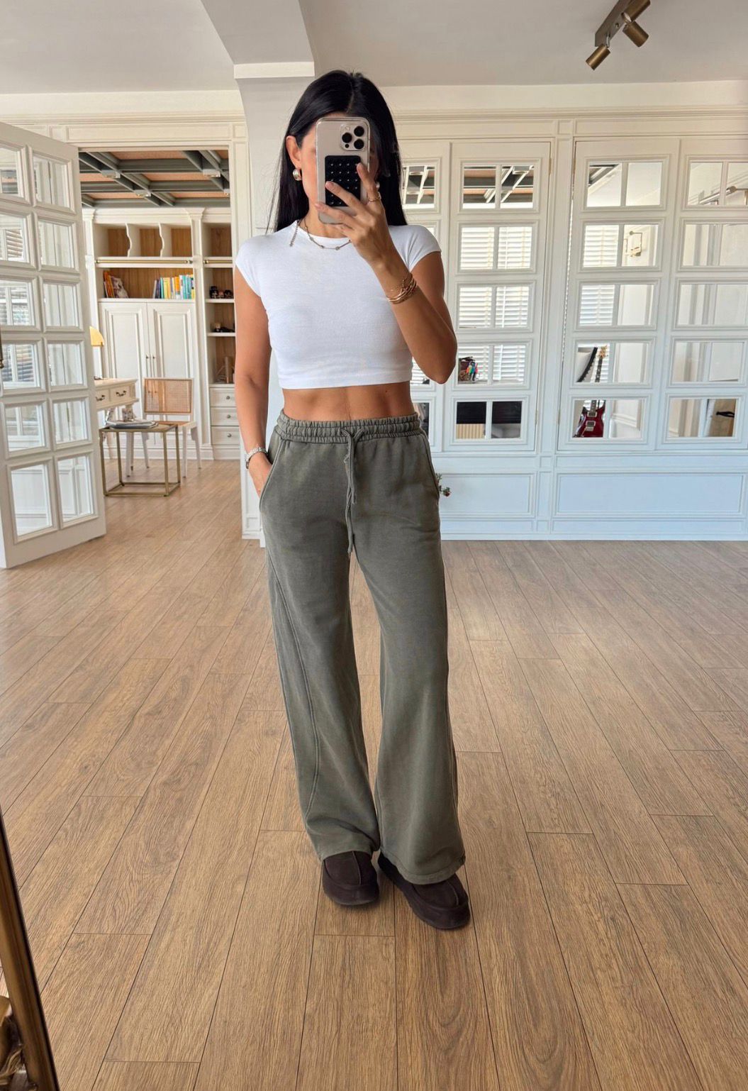 d0e5500f-e4bc-495d-971a-a2db8a306622 Olive Green Wide Leg Pants - Image 1