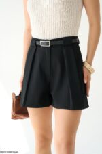 Women's Black High Waist Pleated Shorts - Image 2