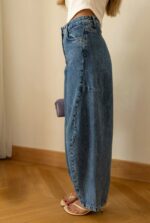 High Waisted Wide Leg Blue Jeans - Image 3