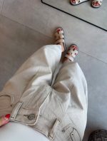 Beige Oversized Denim Jacket and Pants Set - Image 4